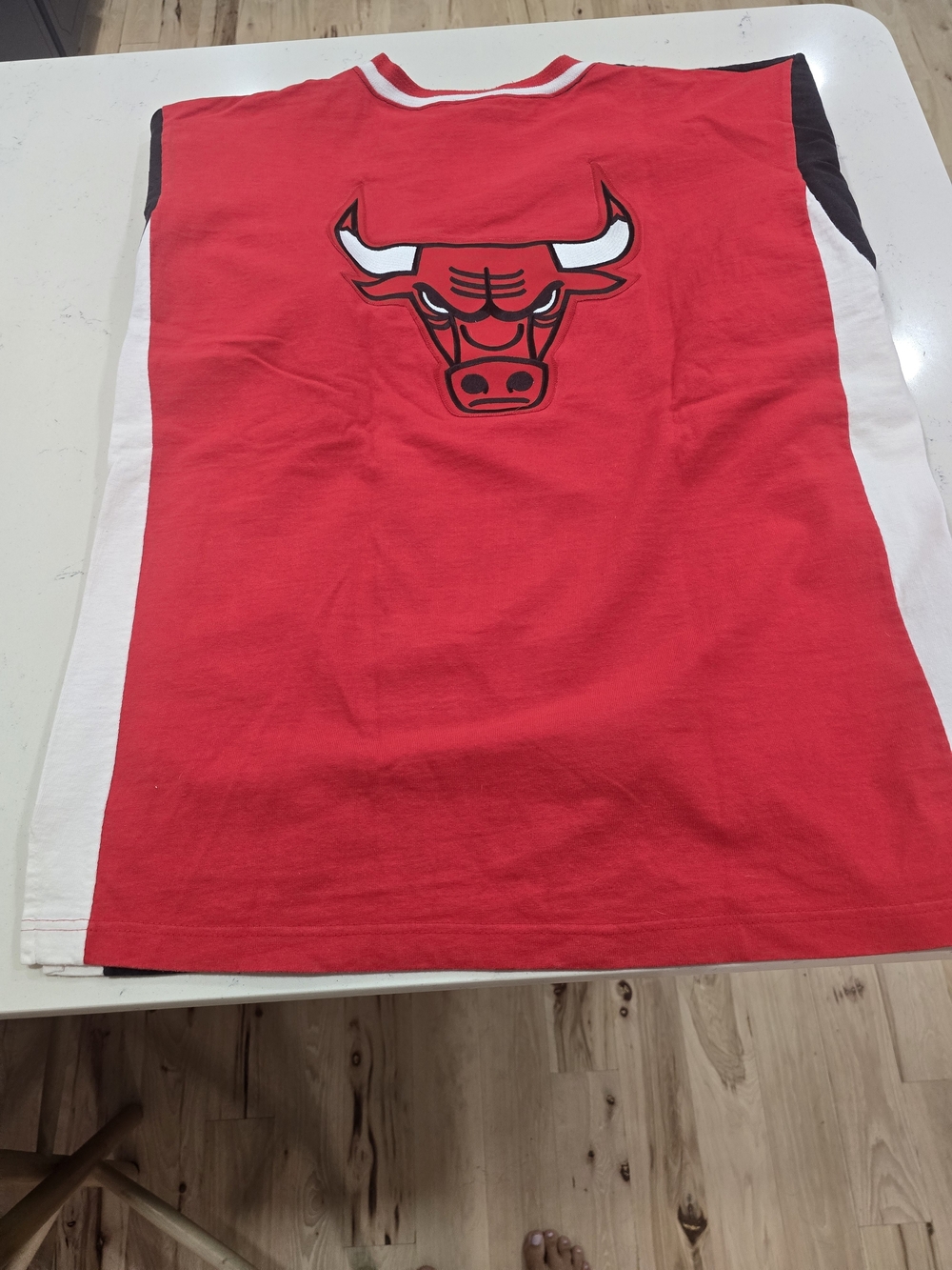Vintage Chicago Bulls Shooting Shirt: Authentic Champion shooting shirt - Picture 7 of 8